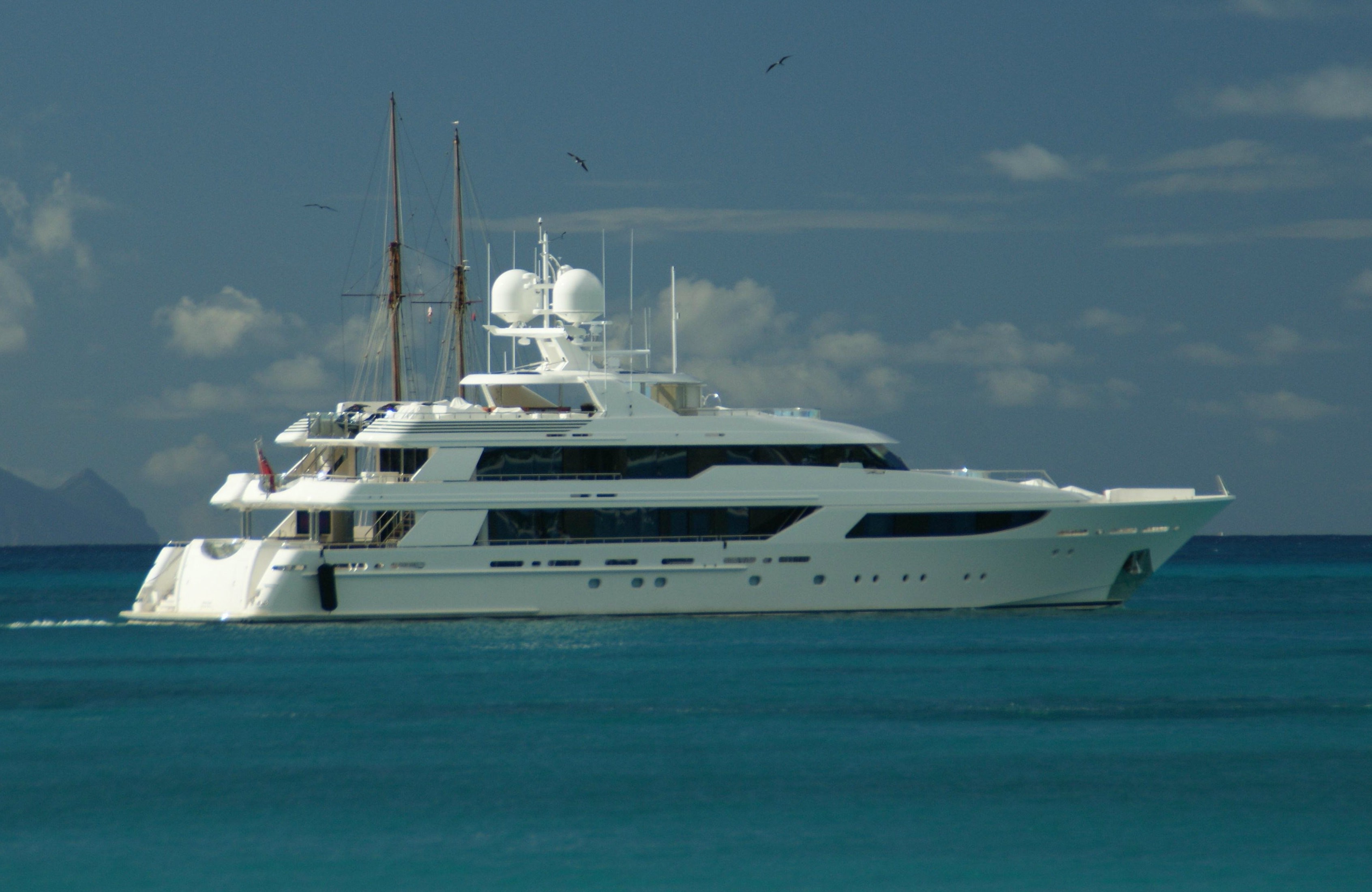 50m motor yacht for charter